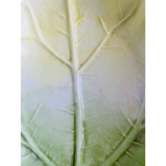 Vintage Cabbage Leaf Serving Bowl Lettuce Green Yellow White Porcelain Mold 128 - Picture 9 of 12
